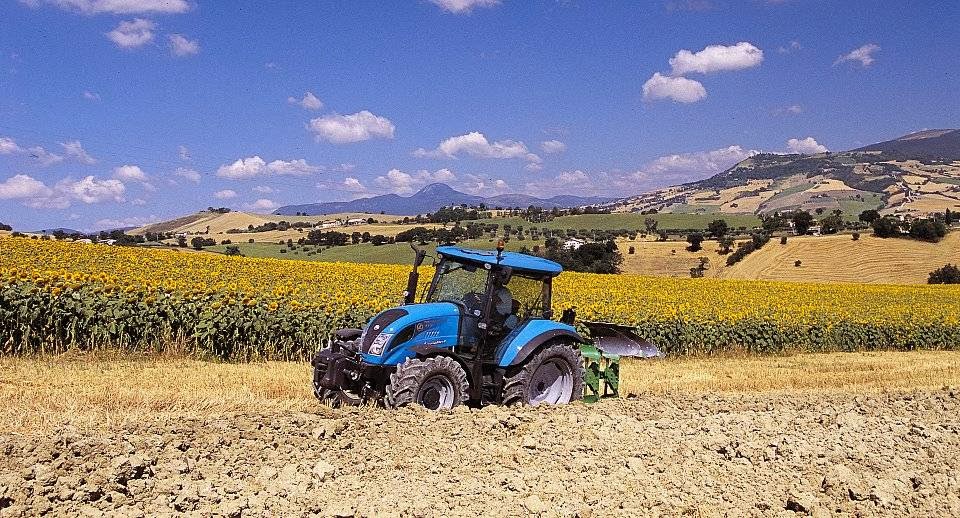 CONFEURO: AGRICOLTURA HA RUOLO FONDAMENTALE, MA CRESCE L’INSODDISFAZIONE DEGLI OPERATORI. NUOVO GOVERNO RIMETTA AL CENTRO IL PRIMO SETTORE